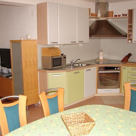 Apartma Veverin Lokve Exterior photo